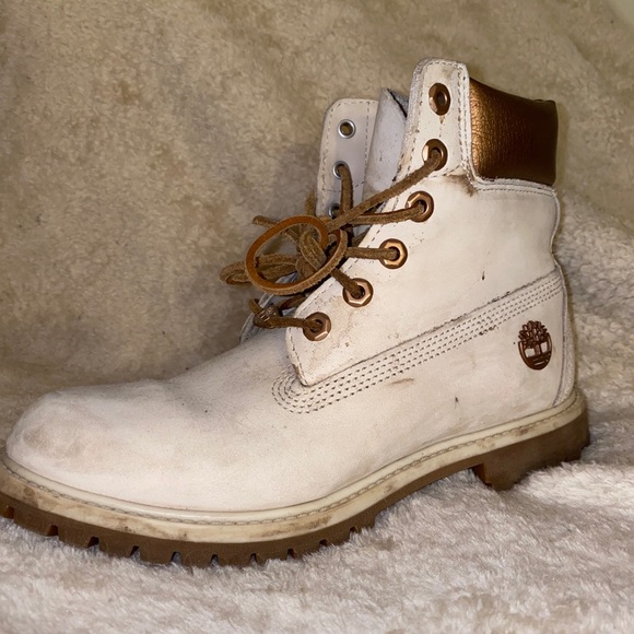 Timberland women’s boots - Picture 1 of 5